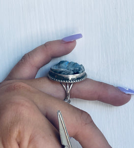 Size 7 Stunning Sterling Silver and Druzy Circle Ring