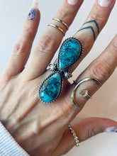 Load image into Gallery viewer, Size 8.5 Double Nugget Ring