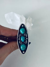 Load image into Gallery viewer, Size 6 Three Stone Vintage Ring
