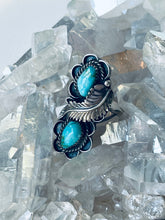 Load image into Gallery viewer, Size 6.5 Vintage Ring
