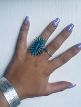 Load image into Gallery viewer, Size 7.5 Stunning Sterling Silver and Genuine Turquoise Ring