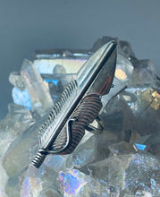 Load image into Gallery viewer, Size 9 Sterling Silver Feather Ring