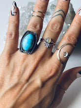 Load image into Gallery viewer, Size 6 Vintage Sterling Silver and Turquoise Nugget Ring
