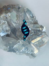 Load image into Gallery viewer, Vintage Size 6.5 Turquoise and Sterling Ring