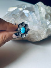 Load image into Gallery viewer, Size 6.5 Vintage Turquoise and Sterling Silver Ring
