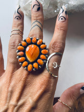 Load image into Gallery viewer, Sterling Silver and Spiny Oyster Teardrop Ring
