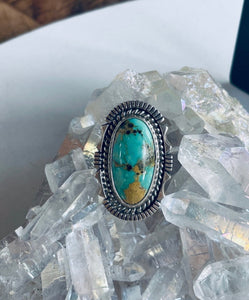 Size 7 Stunning Sterling Silver and Genuine Turquoise Ring
