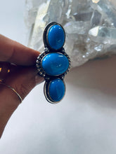 Load image into Gallery viewer, Beautiful Sterling Silver and Ceruleite Ring