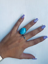 Load image into Gallery viewer, Size 8 Stunning Sterling Silver and Genuine Turquoise Ring