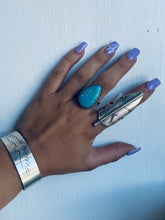 Load image into Gallery viewer, Size 9 Sterling Silver Feather Ring