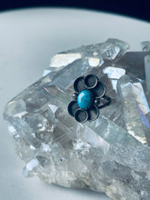 Load image into Gallery viewer, Size 6.5 Vintage Turquoise and Sterling Silver Ring