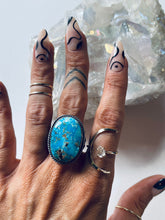 Load image into Gallery viewer, Gorgeous Sterling Silver and Genuine Turquoise Ring