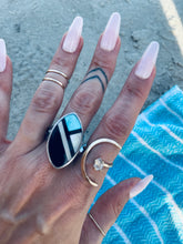 Load image into Gallery viewer, Size 11.5 Vintage Inlay Ring