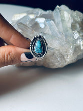 Load image into Gallery viewer, Size 5.5 Vintage Turquoise and Sterling Silver Ring