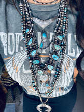 Load image into Gallery viewer, Vintage Bib Necklace