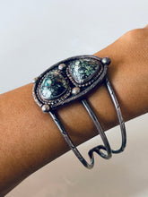 Load image into Gallery viewer, Two Stone Vintage Cuff