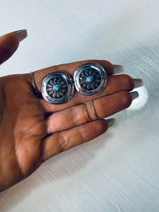 Disc Studs