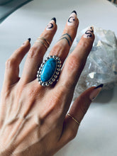 Load image into Gallery viewer, Size 7 Gorgeous Paul Livingston Ring