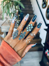 Load image into Gallery viewer, Size 9.25 Vintage Zuni Ring