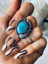Load image into Gallery viewer, Vintage Size 6 Sterling and Turquoise Ring