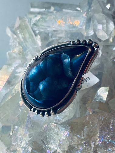 Size 6 Stunning Sterling Silver and Druzy Ring