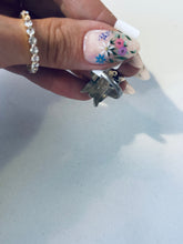 Load image into Gallery viewer, Size 6 Vintage Needlepoint Ring