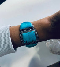 Load image into Gallery viewer, Boho Vintage Sterling Silver and Turquoise Nugget Cuff