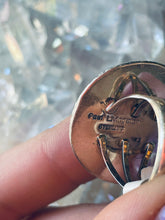 Load image into Gallery viewer, Size 7 Stunning Sterling Silver and Druzy Circle Ring